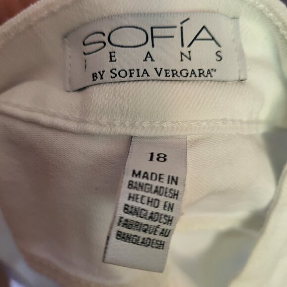 Sofia Vergara High Waist Ankle Jeans Size 18 White Jeans NWT - Picture 7 of 13